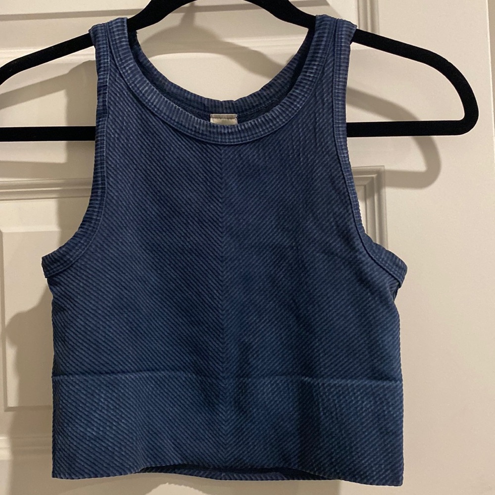 Cute blue crop top
